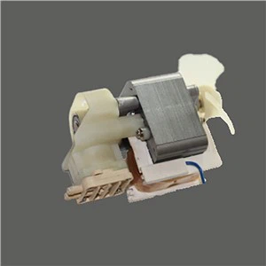 Przenośny silnik do odsysania plwociny